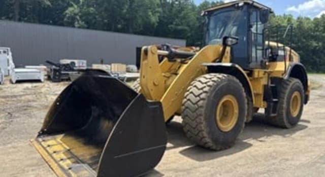 Caterpillar 950M · 6.300 horas · ruedas