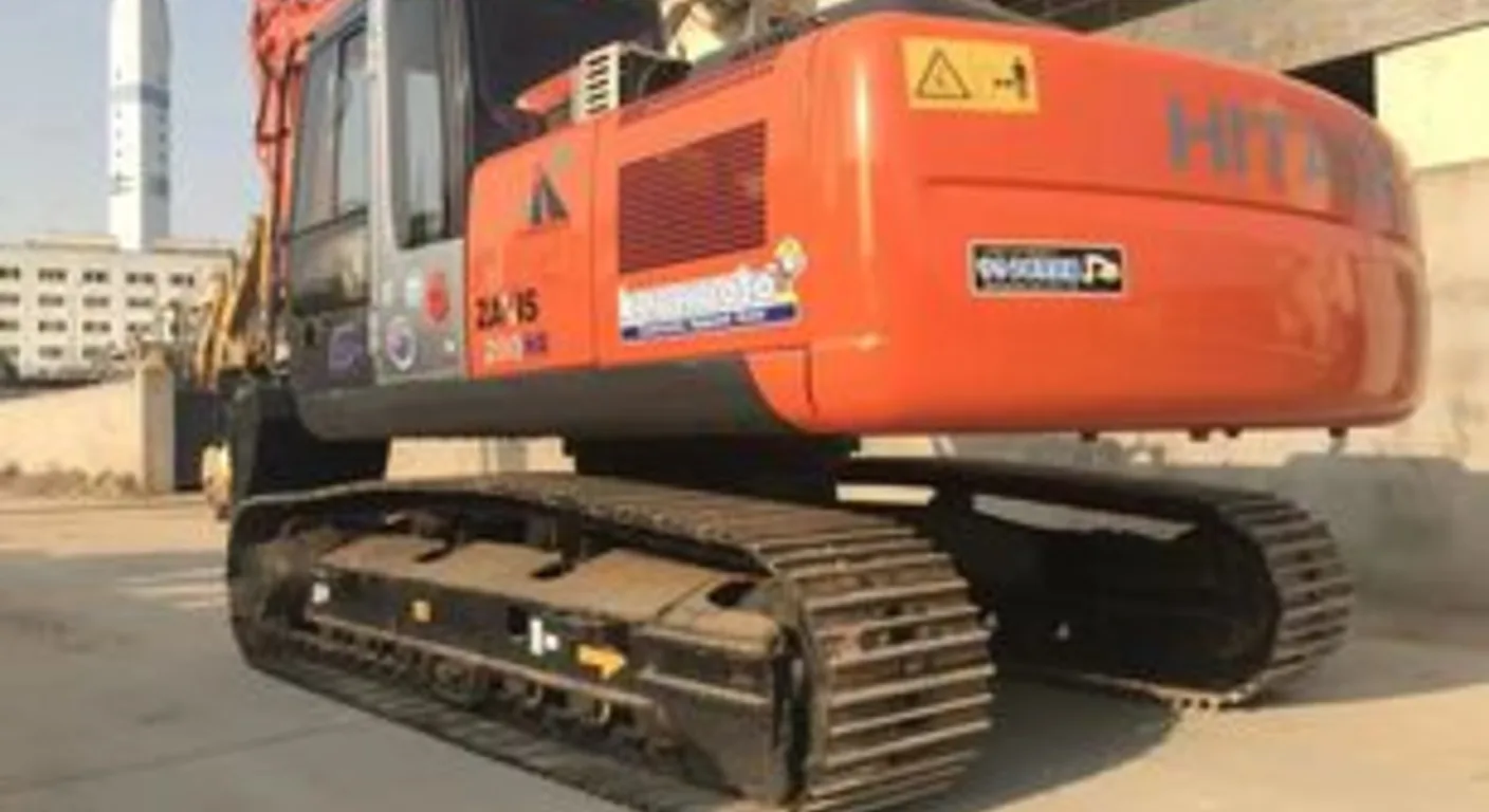 Hitachi ZX200-6 · 12.400 horas · mantenimiento al día en venta